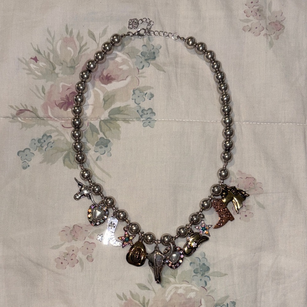 western necklace
